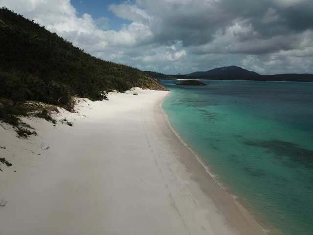 cheeringup Travel Vlog White Bay beach Haselwood Island Whitsundays Australia